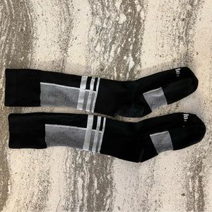 Thorlos over the calf ski socks